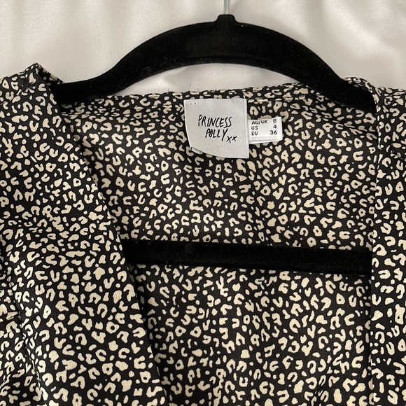 Leopard Print Wrap Top - Picture 3 of 4